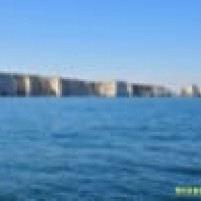 In de hitte wachten op het tij