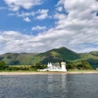Verlaten Caledonian Canal richting Dunstaffnage