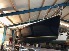 Glanzend blauw, Uisge Beatha, Zeilen, Watersport Glanzend blauw, Uisge Beatha, Zeilen, Watersport