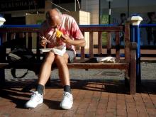 Eastbourne Roy eet Fish & Chips, Uisge Beatha, Zeilen, Watersport