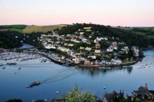 Dorp tegenover haven, Uisge Beatha, Zeilen, Watersport