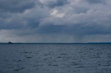 Buitje boven land, Uisge Beatha, Zeilen, Watersport Buitje boven land, Uisge Beatha, Zeilen, Watersport