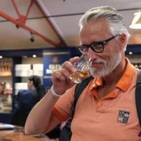 Eerste bezoek aan een whiskydistilleerderij