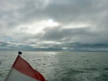 Laaghangende bewolking en regen, Uisge Beatha, Zeilen, Watersport Laaghangende bewolking en regen, Uisge Beatha, Zeilen, Watersport