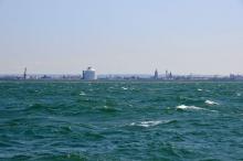 Calais op afstand, Uisge Beatha, Zeilen, Watersport