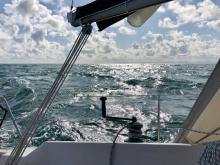 Woelige zee op Bristol Channal, Uisge Beatha, Zeilen, Watersport Woelige zee op Bristol Channal, Uisge Beatha, Zeilen, Watersport