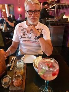 Papadums als voorgerecht, Uisge Beatha, Zeilen, Watersport